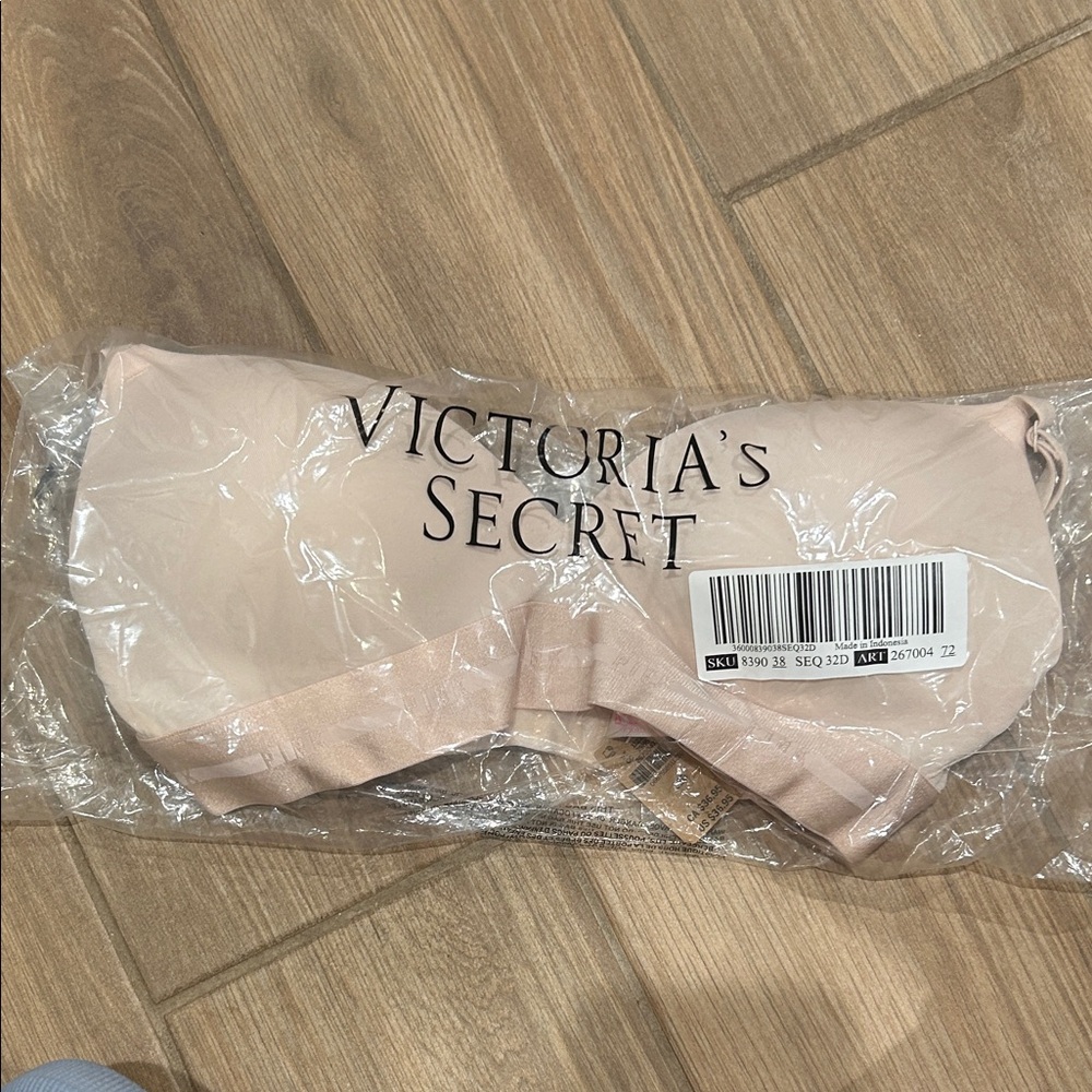 Victoria's Secret Where Everywhere Wireless Bra - 32D